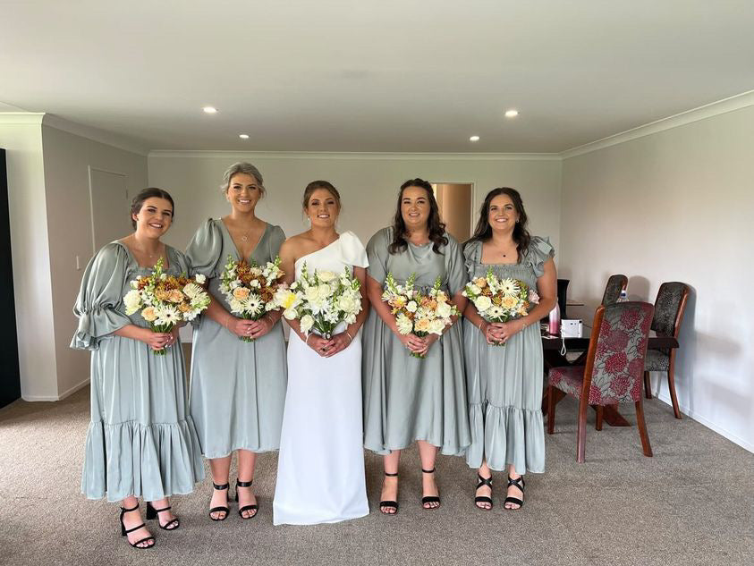 SAGE SATIN WEDDING RENTAL SET