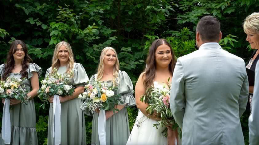 SAGE SATIN WEDDING RENTAL SET